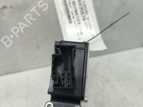 Left front window motor SEAT IBIZA V (KJ1, KJG) 1.0 TSI | BP37732740E21 - Image 5