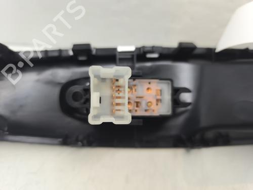 right-front-window-switch-renault-koleos-ii-hc_-2016-31581749 main image