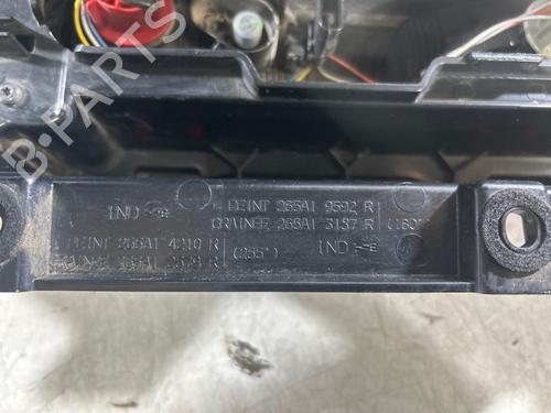 Used Right taillight Right taillight RENAULT TRAFIC III Van (FG_) 2.0 dCi 150 (FGMU) (150 hp) 40533115 40533115