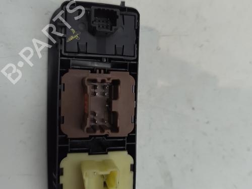 Used Switch Switch DACIA DUSTER SUV Van [2011-2026] 27805214 27805214