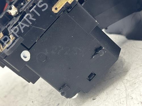 switch-dacia-duster-hs_-2010-2011-2012-2013-2014-2015-2016-2017-2018-36370793 main image
