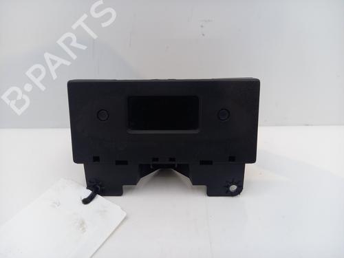 Used Display monitor PEUGEOT 206 Hatchback (2A/C) 1.4 HDi eco 70 (68 hp) 32382929