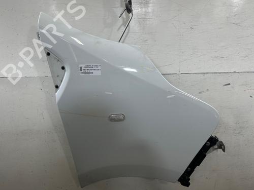 right-front-fenders-renault-trafic-iii-van-fg_-2014-37661324 main image