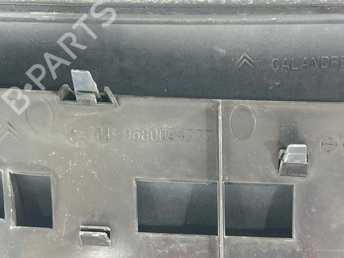 Grill Grill 37661233 37661233