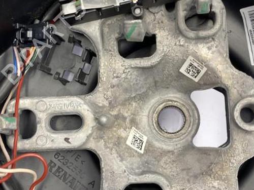Used Steering wheel RENAULT CLIO IV (BH_) 1.2 16V (73 hp) 22841563