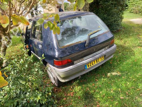 Used Parts RENAULT CLIO I (B/C57_, 5/357_) 1.4 (B/C57T, B/C57Y) 2161037