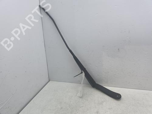 Used Front windshield wiper arm PEUGEOT EXPERT Van (V_) 2.0 BlueHDi 180 (177 hp) 30825915