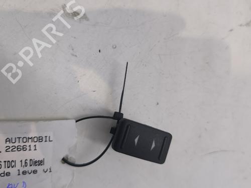 Interrupteur de vitre avant droite FORD FOCUS II (DA_, HCP, DP) 1.6 TDCi (109 hp) 26386811