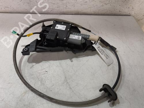 Used Electric handbrake PEUGEOT 3008 I MPV (0U_) 2.0 HDi Hybrid4 (0URHCA) (200 hp) 32078282