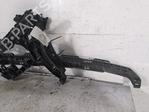 Used Rear bumper bracket Rear bumper bracket 36846579 36846579