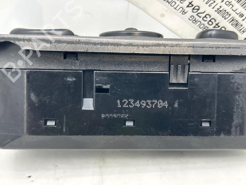 Used Left front window switch Left front window switch HYUNDAI COUPE I (RD) [1996-2004] 36089203 36089203