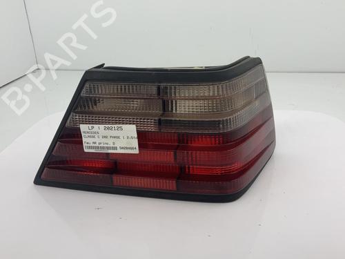 Used Right taillight MERCEDES-BENZ 124 Saloon (W124) 250 Turbo-D (124.128) (126 hp) 22816358