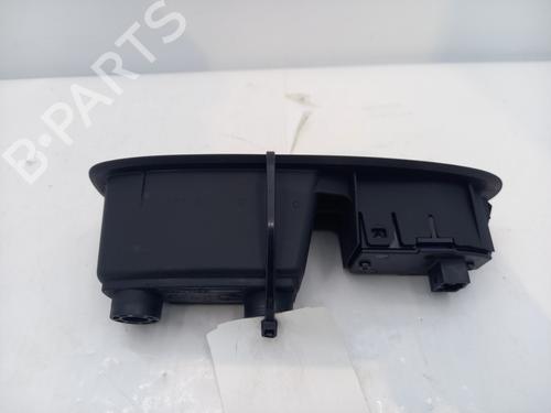 Used Right front window switch Right front window switch ALFA ROMEO 159 (939_) 1.9 JTDM 8V (939AXE1B) (120 hp) 33011641 33011641