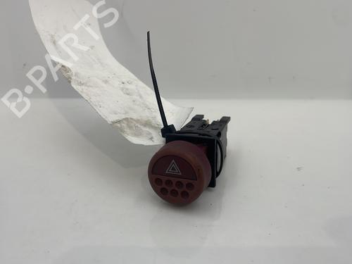 Bouton de warning PEUGEOT 106 II (1A_, 1C_) 1.5 D (57 hp) 32086968