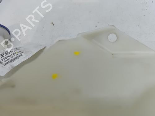 windscreen-washer-tank-peugeot-206-2l_-2m_-2009-2010-2011-2012-2013-29193956 main image