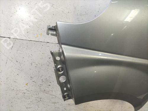 Guarda-lamas esquerdo RENAULT TRAFIC II Van (FL) 2.0 dCi 115 (FL01, FL0U, FL00, FL0H, FL0M) | BP32235168C41