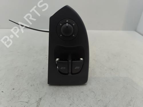 Used Left front window switch RENAULT MEGANE II Estate (KM0/1_) 1.5 dCi (KM1F) (86 hp) 30379140