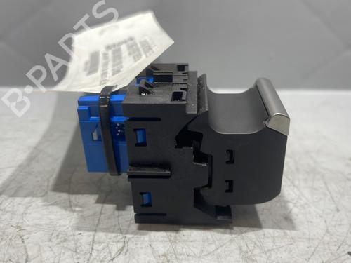 Switch CITROËN C5 AIRCROSS (A_) 1.5 BlueHDi 130 (ACYHZJ, ACYHZR) | BP28709564I30