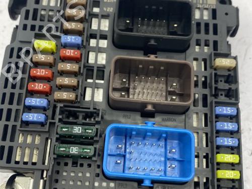 Fuse box CITROËN C4 Picasso II 1.6 HDi / BlueHDi 115 | BP23429567E1  - Image 6