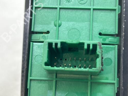 Used Left front window switch Left front window switch 37472331 37472331