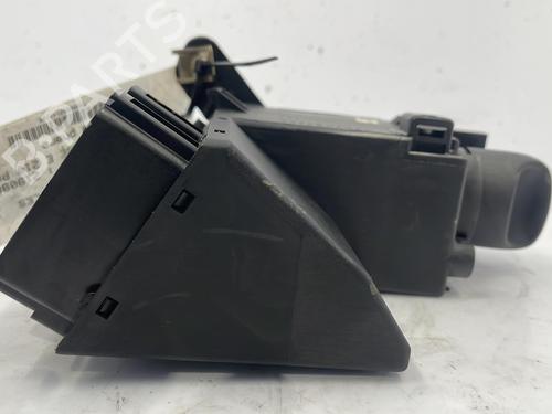 Used Headlight switch Headlight switch MERCEDES-BENZ E-CLASS T-Model (S210) E 220 T CDI (210.206) (143 hp) 22831285 22831285