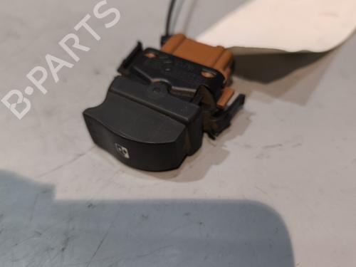Used Right front window switch Right front window switch RENAULT TRAFIC II Bus (JL) 2.0 dCi 115 (JL00, JL01, JL0H, JL0M, JL0U) (114 hp) 29286032 29286032