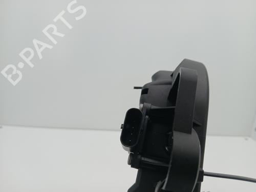rear-right-exterior-door-handle-tesla-model-y-5yjy-2019-30846613 main image