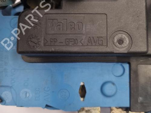 Front left lock VOLVO S60 I (384) 2.4 D | BP22826815C98 