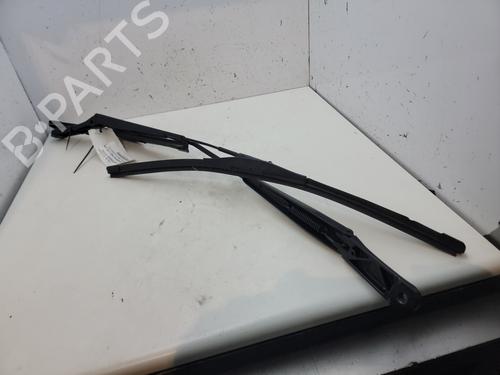 Used Front windshield wiper arm VW POLO V (6R1, 6C1) 1.4 TDI (90 hp) 26585400