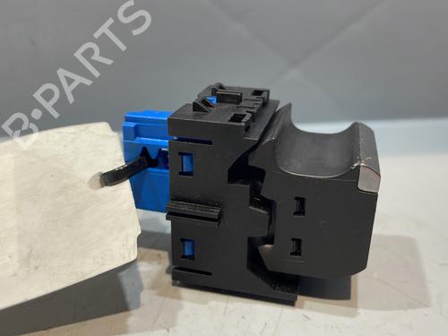 Switch PEUGEOT 2008 II (UD_, US_, UY_, UJ_, UR_, UC_) e-2008 (UKZKXZ) | BP29141248I30 