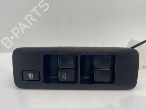 Venstre fortil elrude kontakt NISSAN QASHQAI I (J10, NJ10) 1.6 dCi (130 hp) 32404820