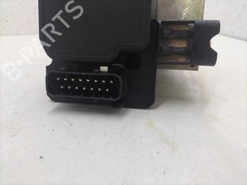 Used ABS pump ABS pump MERCEDES-BENZ E-CLASS (W210) E 220 CDI (210.006) (143 hp) 27618999 27618999