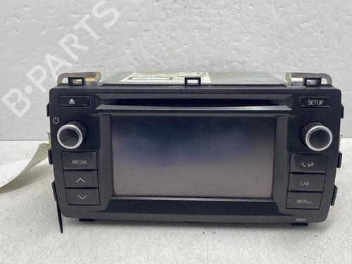 Used Radio TOYOTA AURIS (_E18_) 1.8 Hybrid (ZWE186_, ZWE186R) (136 hp) 31706116