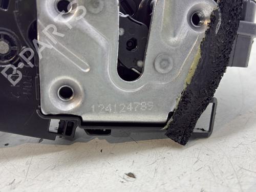 front-right-lock-renault-trafic-iii-van-fg_-2014-34260373 main image