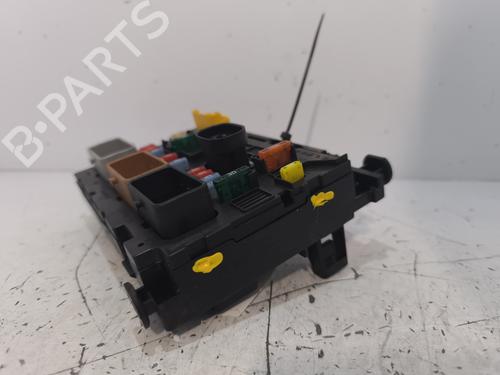 Used Fuse box Fuse box PEUGEOT 307 (3A/C) 1.6 HDi (90 hp) 26386867 26386867