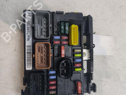 fuse-box-citroen-c3-ii-sc_-2009-27525266 main image