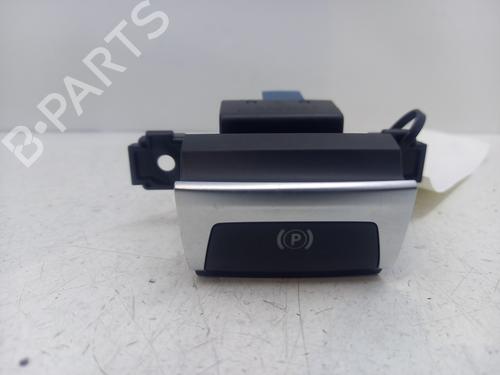 Used Switch Switch PEUGEOT 308 II (LB_, LP_, LW_, LH_, L3_) 1.6 BlueHDi 120 (120 hp) 33316902 33316902