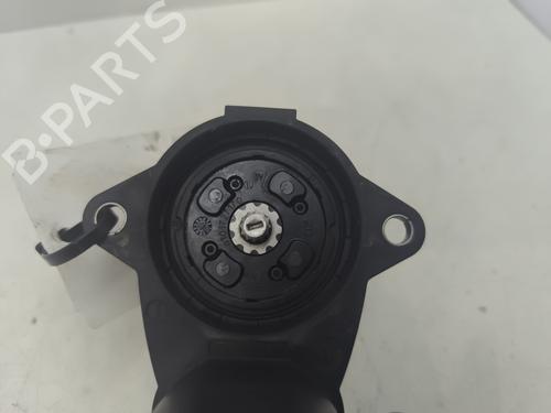 Used Electric handbrake Electric handbrake NISSAN QASHQAI II (J11, J11_) 1.5 dCi (110 hp) 33448395 33448395