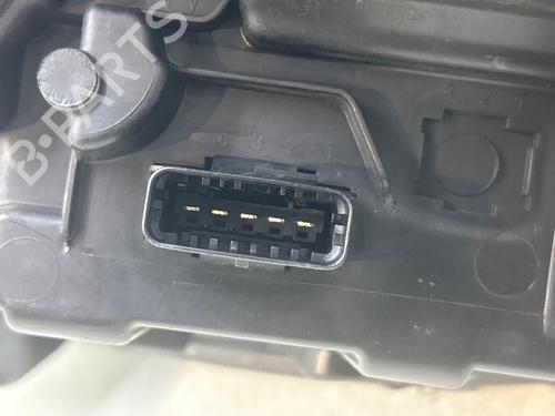 Højre forlygte Højre forlygte RENAULT CLIO III Grandtour (KR0/1_) 1.5 dCi (KR0F) (86 hp) 39742976 39742976