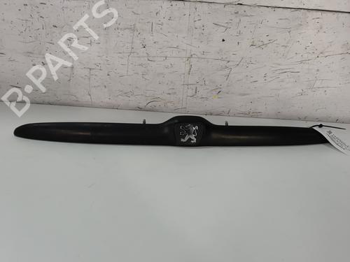 Pynteleist til bakluke PEUGEOT 206 Hatchback (2A/C) 1.4 i (75 hp) 27619023