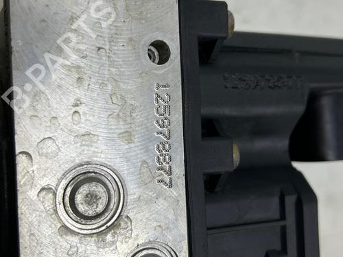 abs-pump-vw-passat-b55-3b3-2000-2001-2002-2003-2004-2005-35937037 main image