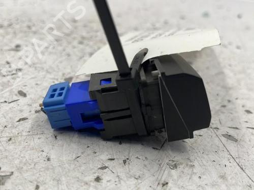 Warning switch PEUGEOT 208 I (CA_, CC_) 1.2 VTi 68 / PureTech 68 | BP22835272I22 