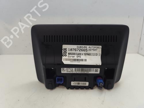 Used Display monitor Display monitor MERCEDES-BENZ A-CLASS (W176) A 220 d (176.003) (177 hp) 26906698 26906698
