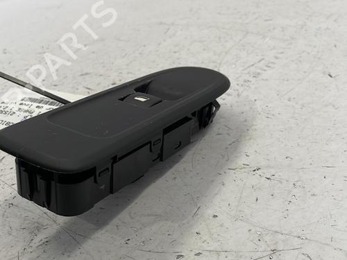 Used Right front window switch Right front window switch PEUGEOT 508 I (8D_) 2.0 HDi (163 hp) 22828447 22828447