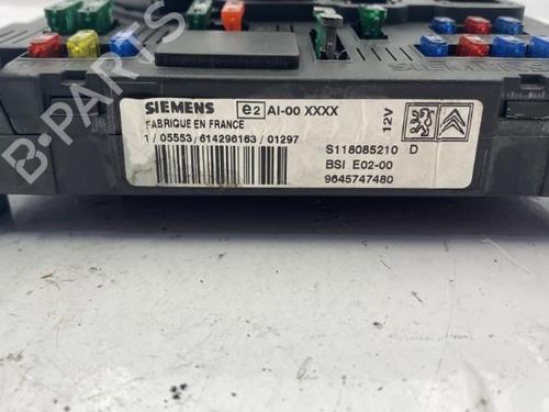 Used Fuse box PEUGEOT 206 Hatchback (2A/C) 1.4 i (75 hp) 22836623