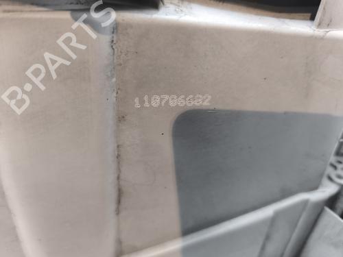 Right headlight MERCEDES-BENZ C-CLASS (W203) C 200 CDI (203.007) | BP28178719C29 