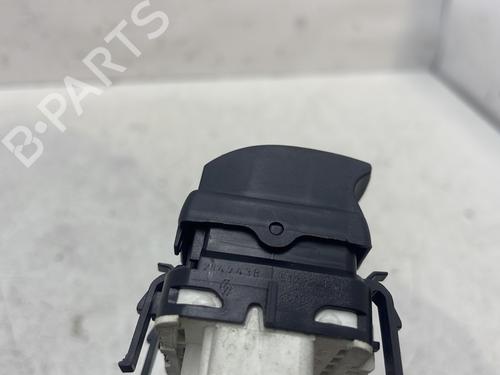 Used Right front window switch Right front window switch RENAULT MODUS / GRAND MODUS (F/JP0_) 1.4 (JP01, JP0J) (98 hp) 29960209 29960209