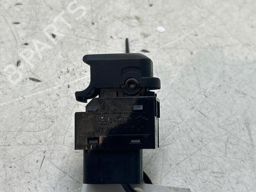 Left front window switch HYUNDAI ix35 (LM, EL, ELH) 2.0 CRDi 4WD | BP40515979I27 - Image 2