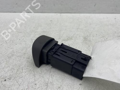 Warning switch RENAULT SCÉNIC I MPV (JA0/1_, FA0_) 1.6 (JA00, JA16, JA15, JA19, JA1V, JA2B, JA2C, JA0B,... | BP32231668I22