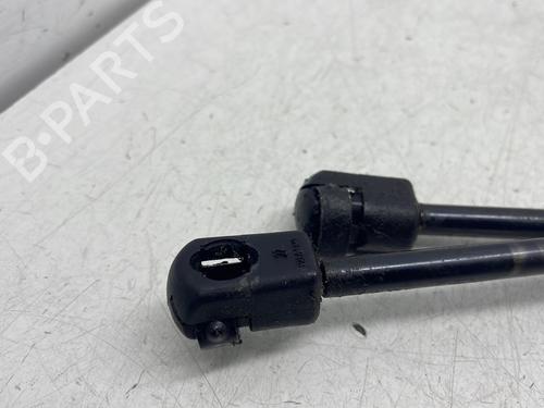 Used Tailgate lift support Tailgate lift support 32209780 32209780